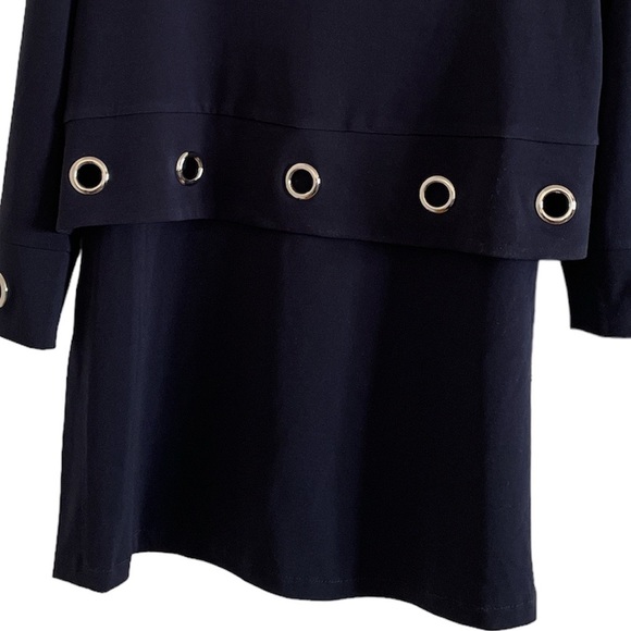 🎶 Stylish black top from Soft works size S. - Picture 4 of 6